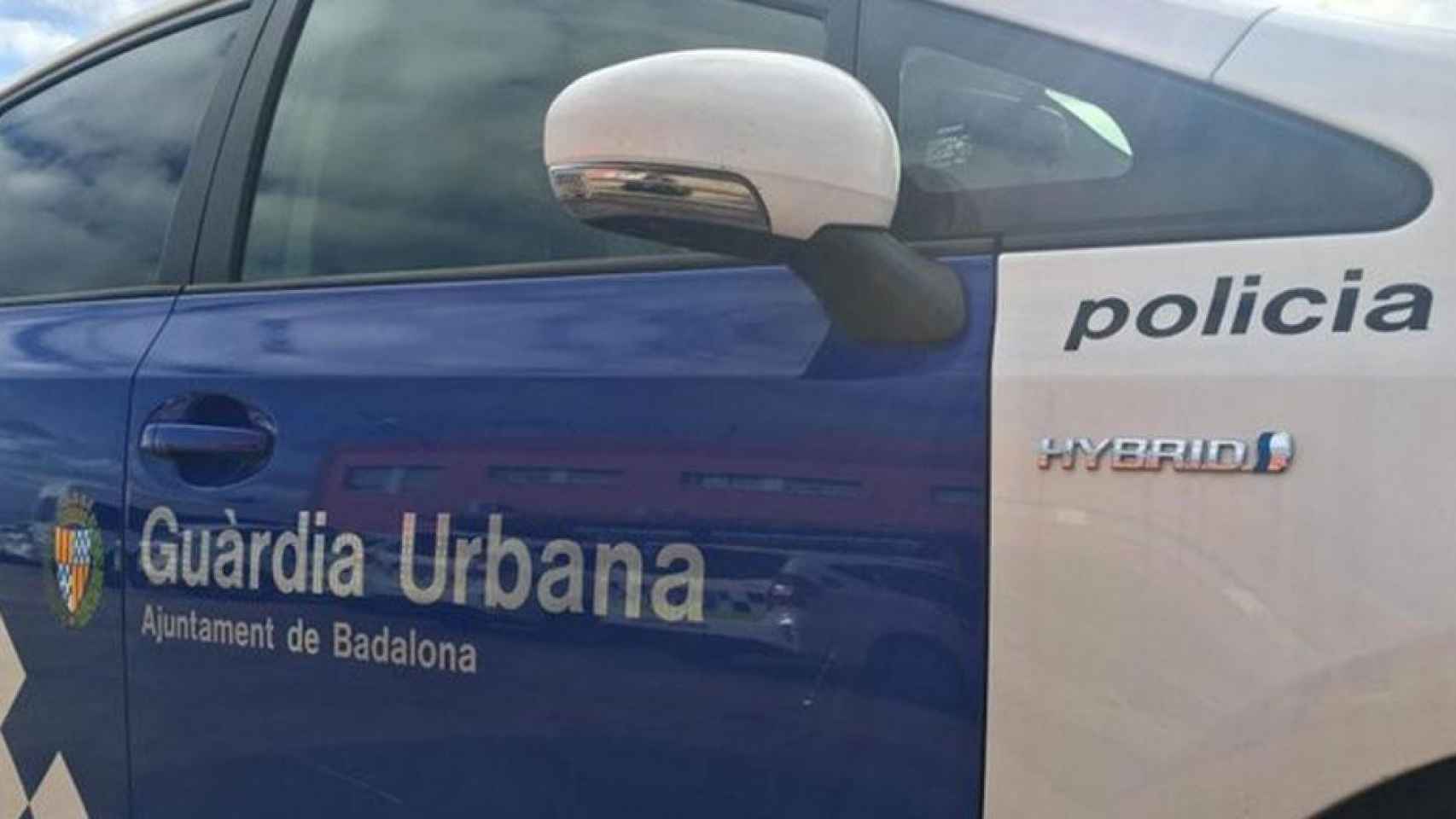 Un coche de la Guardia Urbana de Badalona