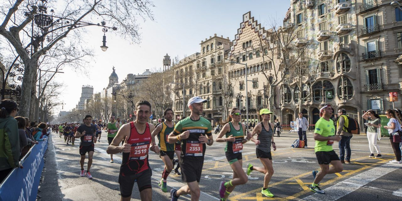 Atletas participantes en la Marató de Barcelona / ZURICH MARATÓ BARCELONA