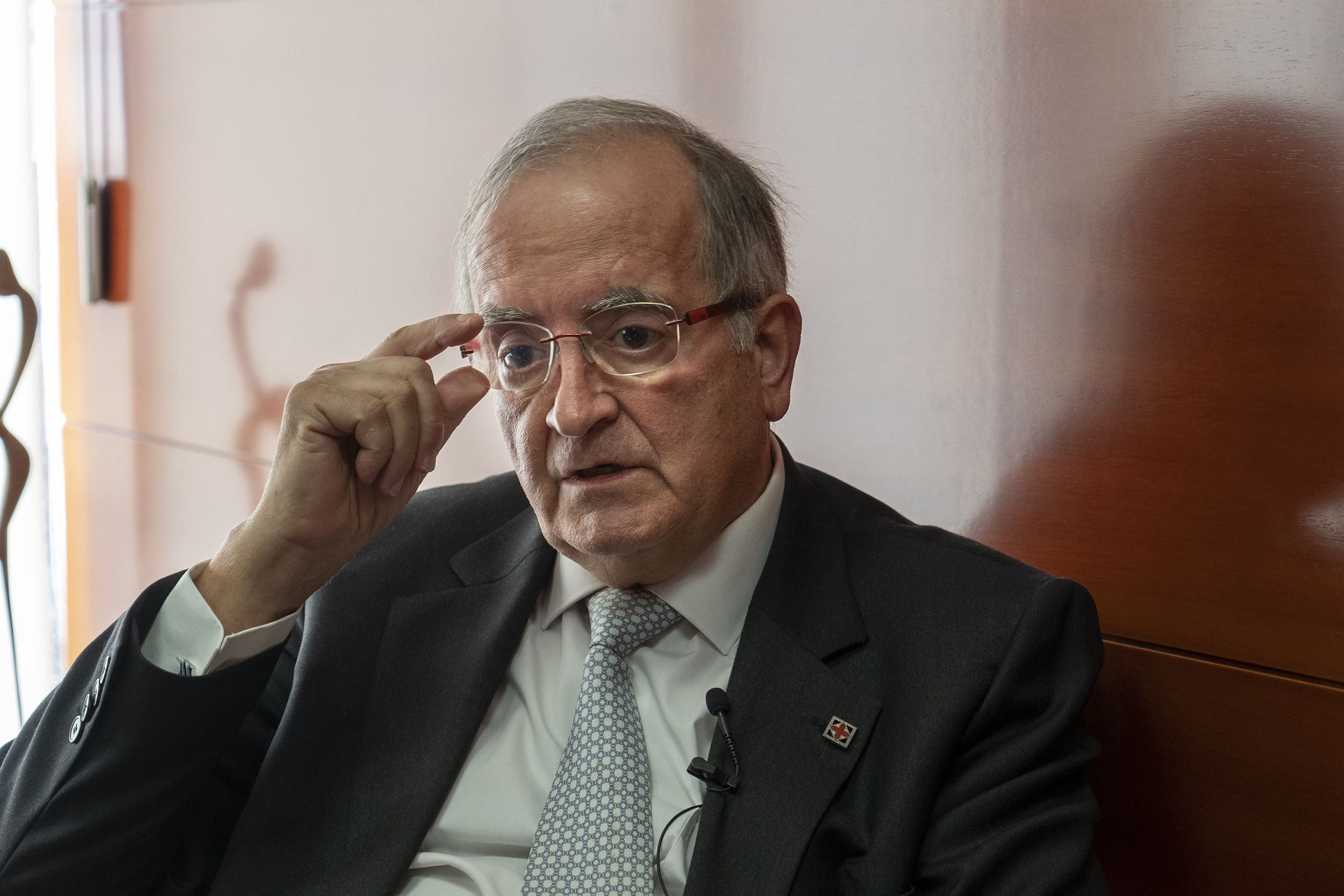 Josep González pensativo durante la entrevista con Metrópoli Abierta / LENA PRIETO
