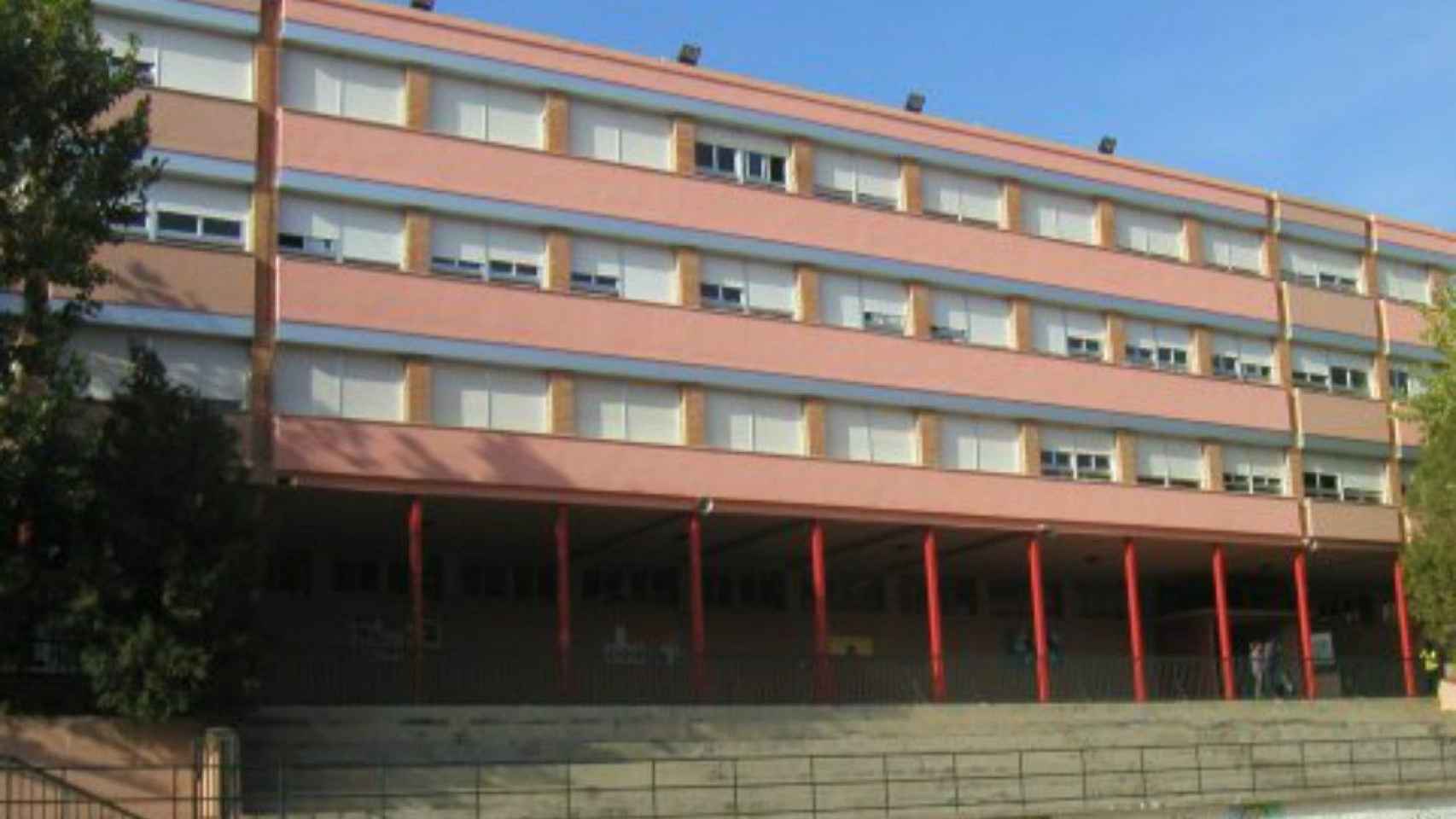 Escuela Feliu i Vegués de Badalona / XTEC