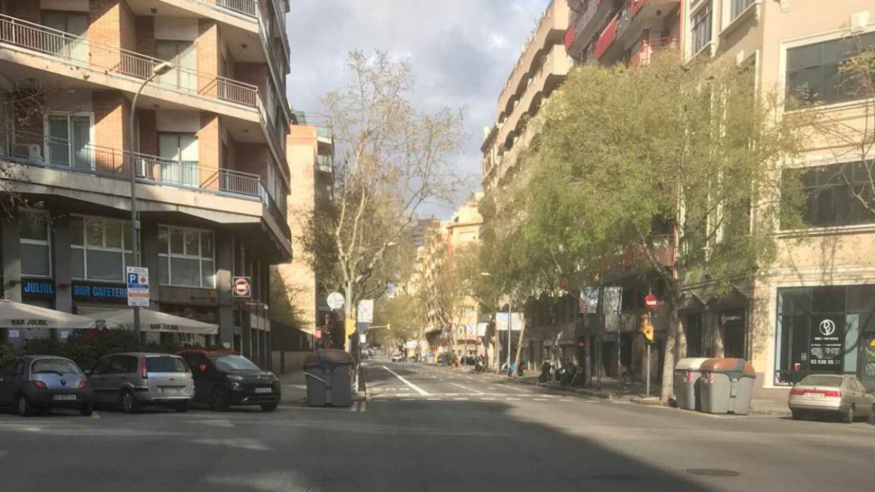 Calle Aragó en su confluencia con Viladomat / LR