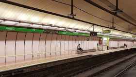 Metro de Barcelona, transporte público que reducirá su frecuencia este fin de semana / 9PM