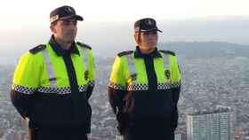 Dos agentes de la Guardia Urbana / AYUNTAMIENTO DE BARCELONA