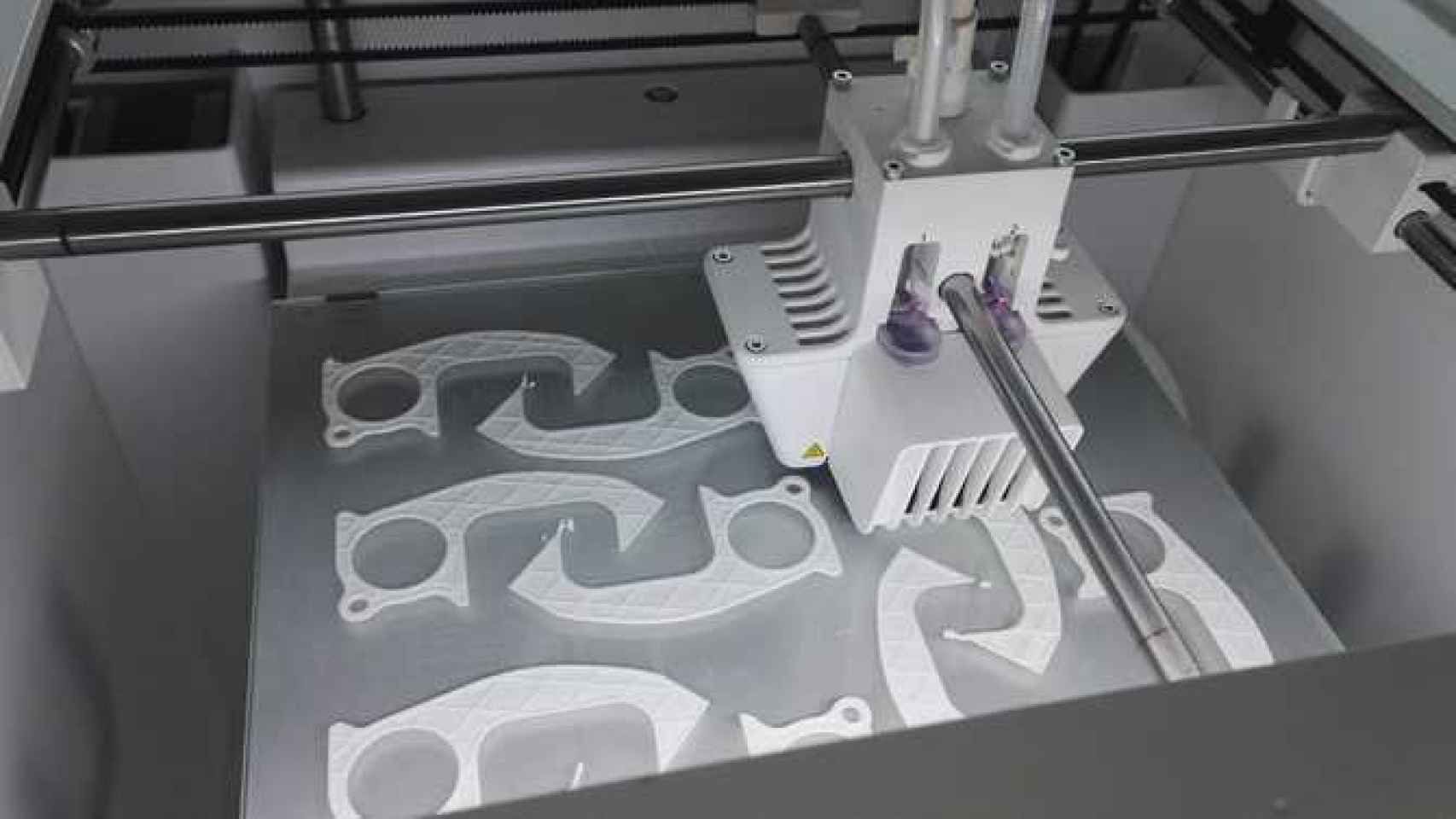 Mascarillas fabricadas por impresión 3D / Intech3D