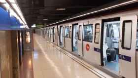 Vagones del metro de Barcelona casi vacíos durante los últimos dos meses, en los que TMB acumula 60,8 millones de pérdidas