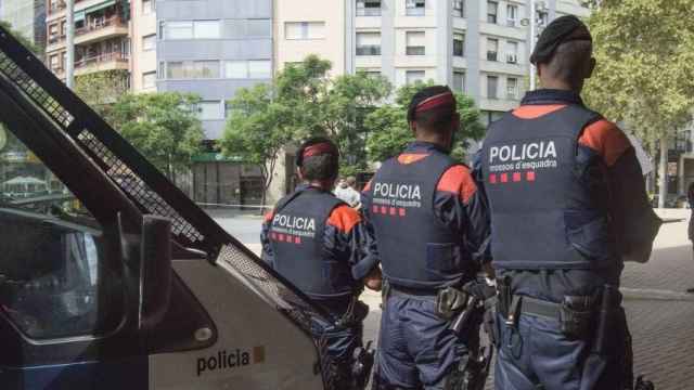 Los Mossos han arrestado a un menor de 17 años en Hospitalet por robos con violencia / MOSSOS