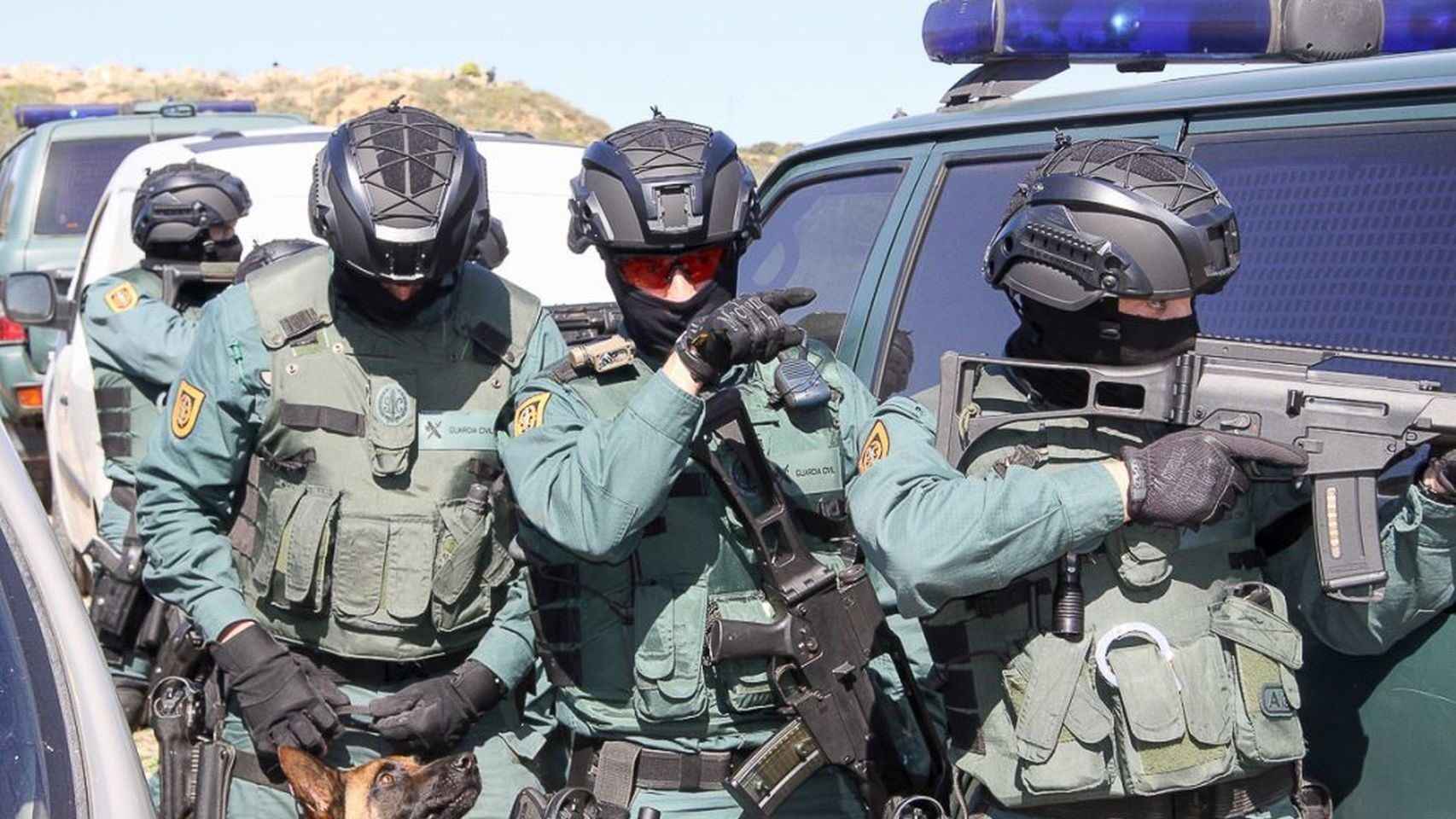 Imagen de archivo de agentes de la Guardia Civil para ilustrar la operación contra el tráfico de drogas / TWITTER