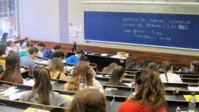 Estudiantes realizando los exámenes de selectividad / EUROPA PRESS - DAVID ZORRAKINO