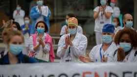 Las enfermeras protestan fuera del hospital Vall d'Hebron / EUROPA PRESS