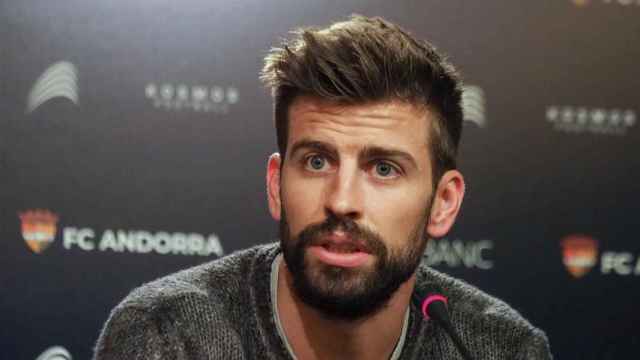 El defensa del F.C. Barcelona Gerard Piqué durante una rueda de prensa / ARCHIVO