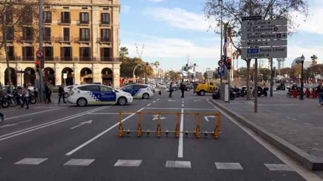 Corte de tráfico en Via Laietana / MA