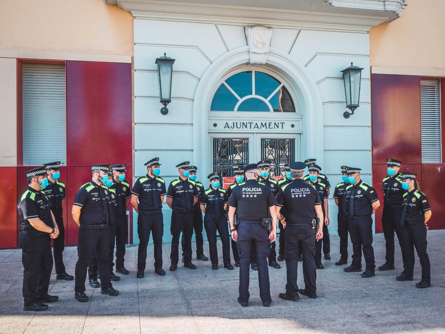 La nueva promoción de la Policía Local de Santa Coloma de Gramenet / AYUNTAMIENTO SANTA COLOMA