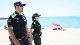 Agentes de la Guardia Urbana en Barcelona / AJ BCN