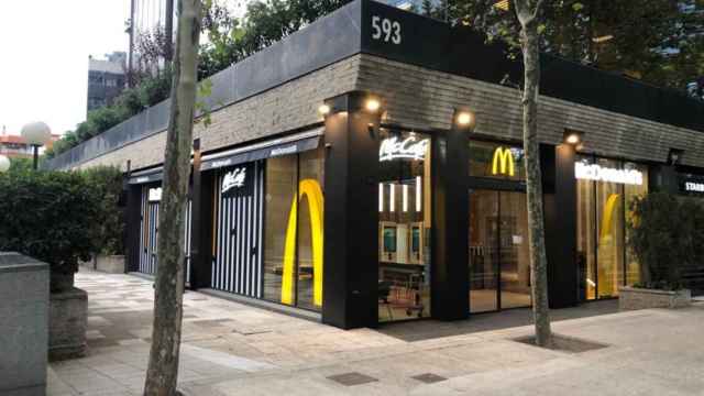 Nuevo restaurante McDonald's en Barcelona / MCDONALDS