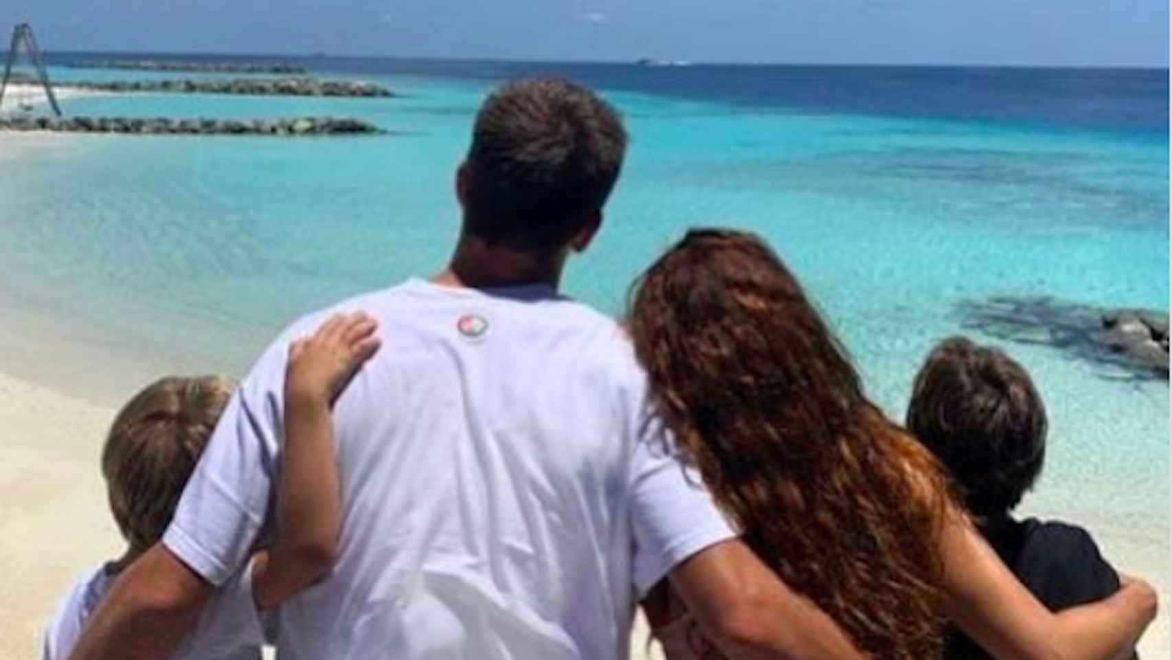 Shakira, Piqué y sus dos hijos, de vacaciones en las Maldivas / INSTAGRAM GERARD PIQUÉ