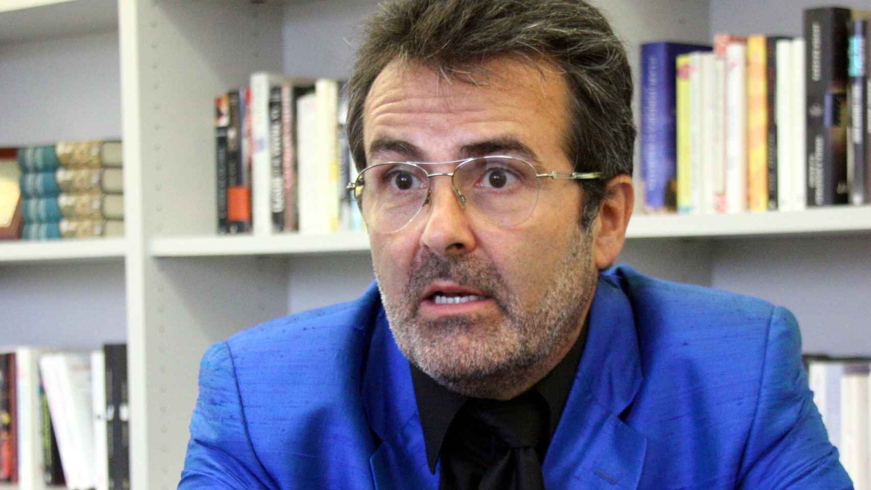 El economista Sala i Martin, que se ha criticado duramente al Ayuntamiento de Barcelona, durante una entrevista / EFE