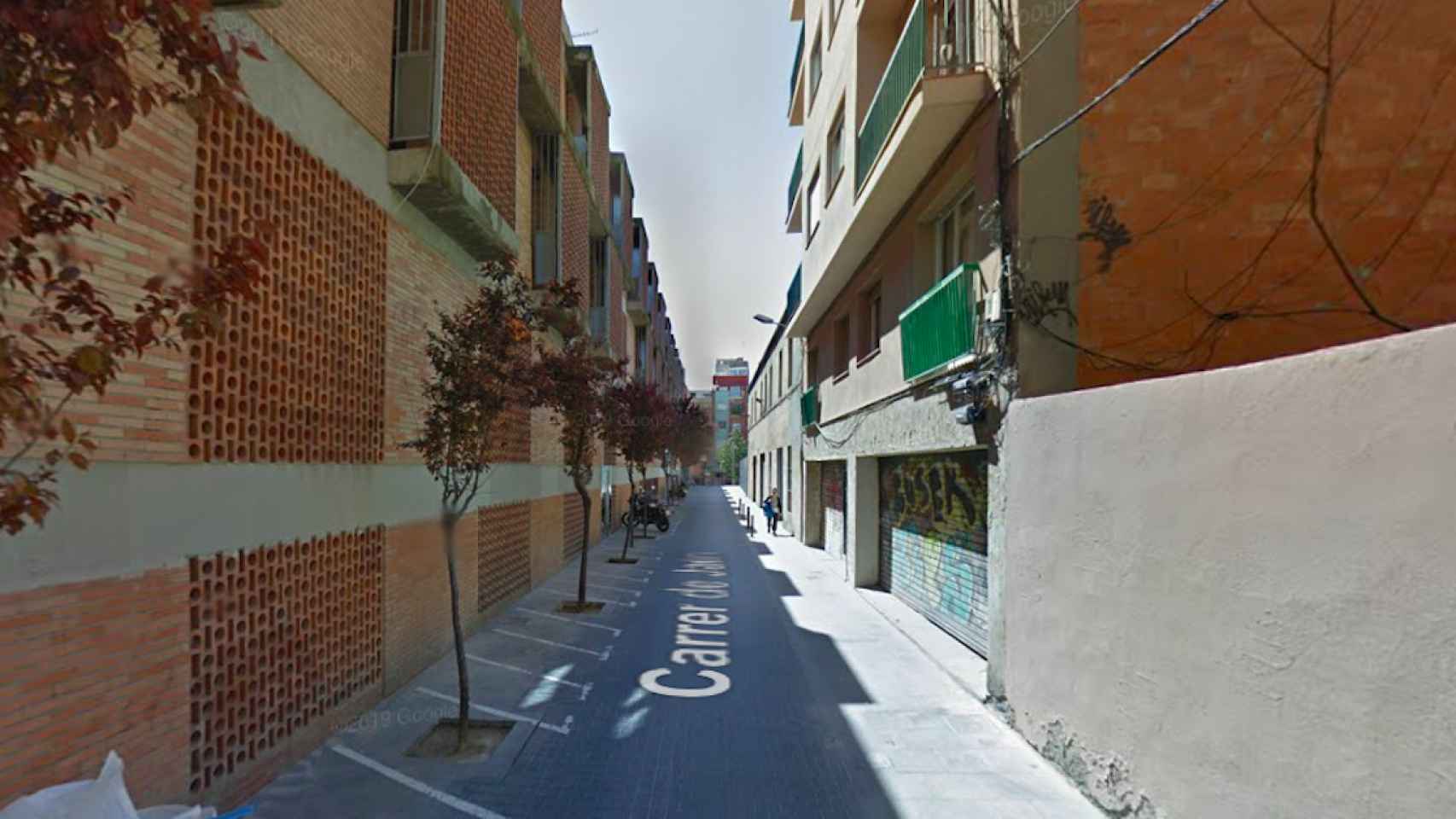 Calle en la que se encontraba el local que el ayuntamiento ha decidido no volver a alquilar a dos 'esplais' de Gràcia / GOOGLE MAPS