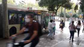 Zona de la Diagonal con Girona, donde un usuario del Bicing atropelló a la mujer / JORDI SUBIRANA