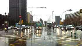 La avenida Diagonal de Barcelona, empapada por la lluvia / ARCHIVO