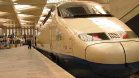 Tren de Renfe-SNCF que viaja de Barcelona hasta París en 6 horas y 20 minutos