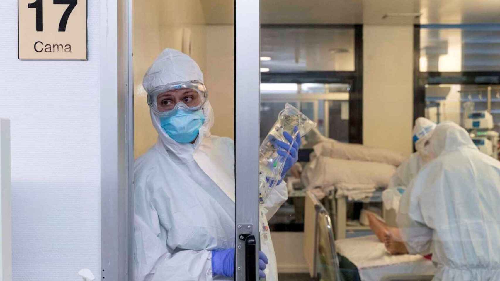 Unidad de cuidados intensivos (UCI) en un hospital durante la pandemia / EFE - Marcial Guillén