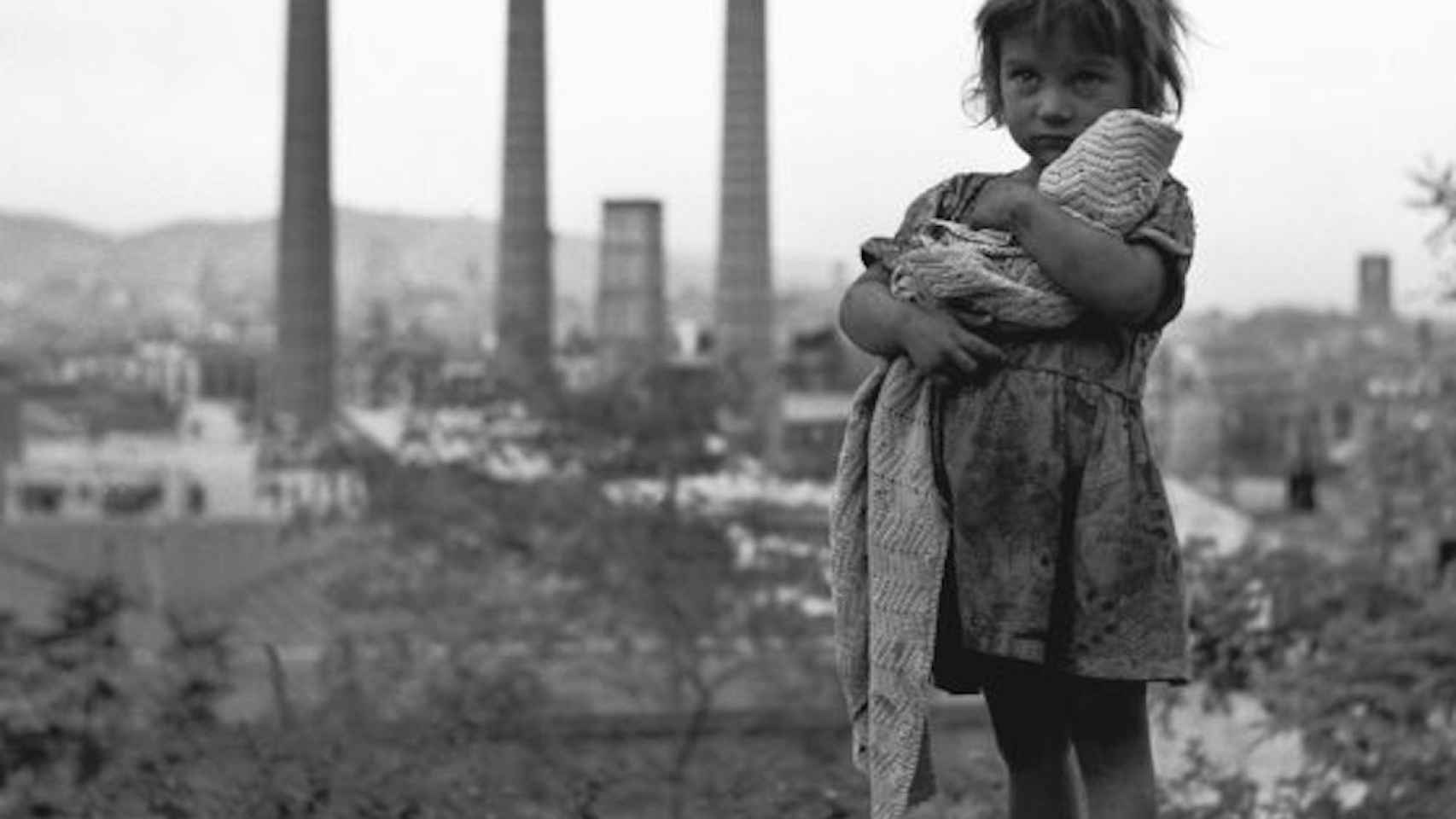 Gitanilla, de Francesc Català-Roca, uno de los fotógrafos de la experiencia inmersiva sobre la Barcelona de los años 50 y 60 / FRANCESC CATALÀ-ROCA