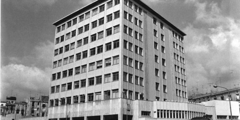 La Escuela Oficial de Idiomas de Barcelona Drassanes a principios de los años 70 / EOI DRASSANES