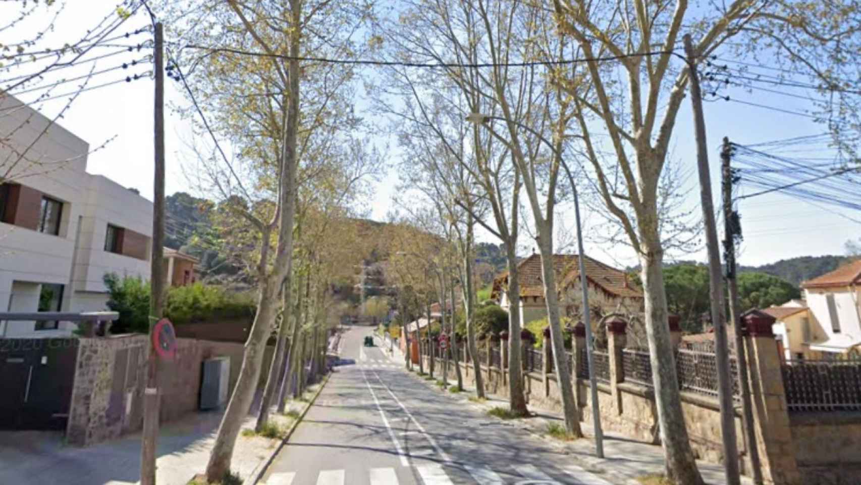Imagen de una calle del barrio de Montflorit en Cerdanyola del Vallès donde la mujer fue atacada / GOOGLE MAPS