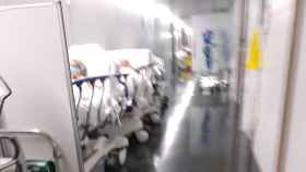 Camillas con pacientes en las Urgencias del Hospital del Mar / TWITTER URGÈNCIES DEL MAR