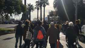 Una iniciativa promueve caminatas en el Raval de Barcelona para fomentar la salud y la relación entre vecinos / FUNDACIÓ TOT RAVAL