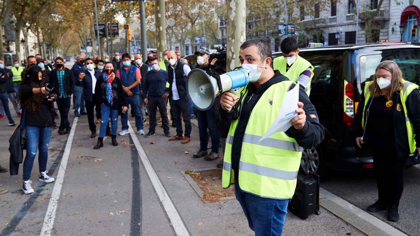 El lider de la asociación Elite Taxi, Tito Álvarez, durante la manifestación que los taxistas de Barcelona / EFE - Alejandro García