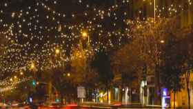 Recreación de las luces de Navidad en la calle de Aragó / AYUNTAMIENTO DE BARCELONA