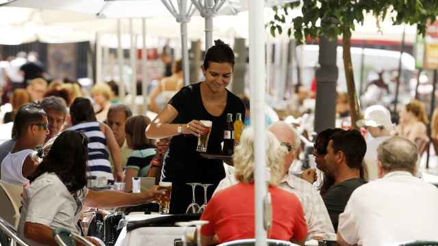 Una terraza de Barcelona reabierta al 100% tras la desescalada de la primera ola de coronavirus / EFE