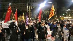La izquierda independentista protesta en Barcelona para exigir más medidas frente al coronavirus / EUROPA PRESS