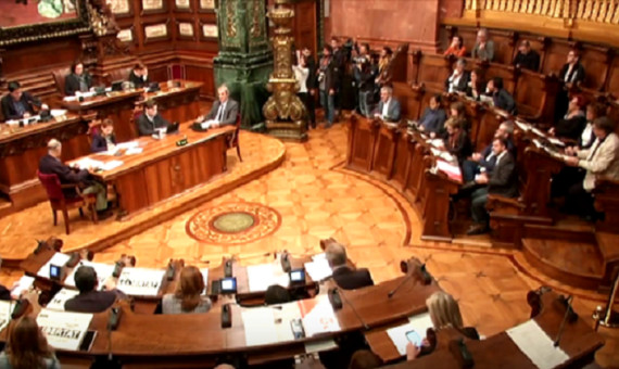 Una sesión del pleno municipal / AYUNTAMIENTO DE BARCELONA
