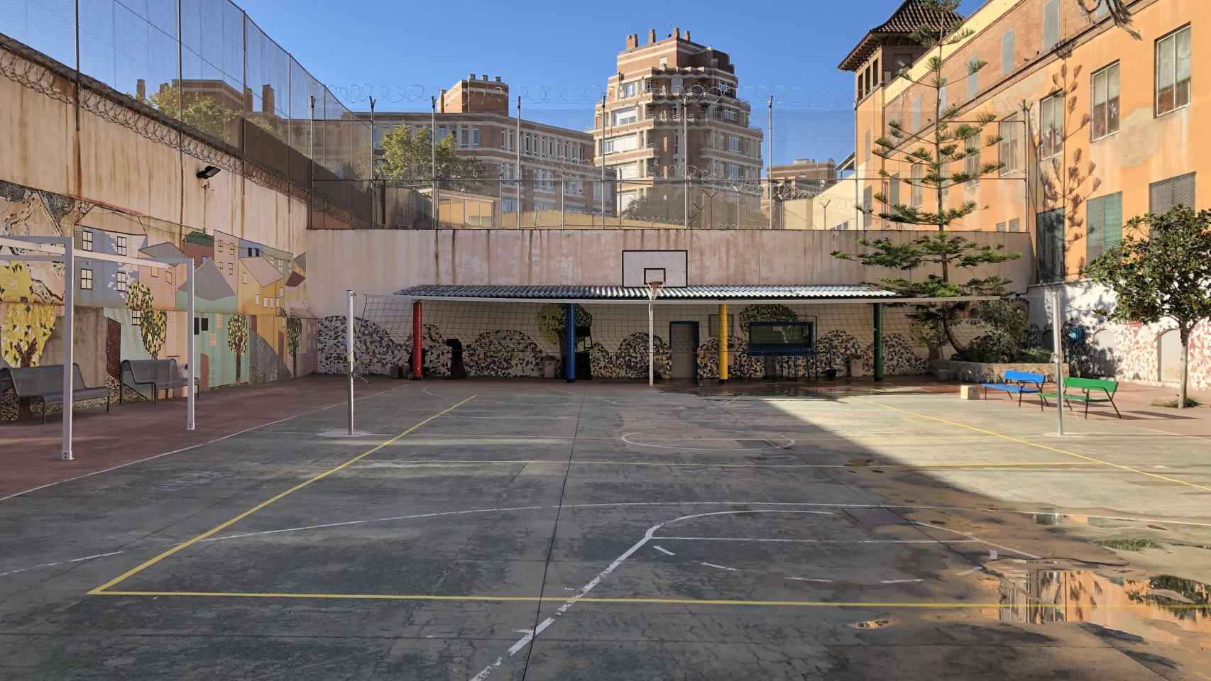 El patio del centro penitenciario de mujeres de Barcelona / DEPARTAMENTO DE JUSTICIA
