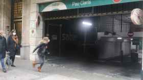 Párking Saba en la calle Pau Claris de Barcelona / GUILLEM ANDRÉS