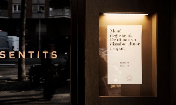 El restaurante Cinc Sentits, en el número 60 de la calle Entença / CINC SENTITS