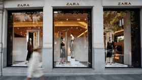 Exterior de un comercio de Zara en España / EFE