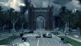 Imagen apocalíptica de Arc de Triomf en la película 'Los Útimos Días'/ YOUTUBE