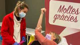 La consellera de Salut, Alba Vergés, donando sangre para la Maratón de Donantes de Sangre 2021/ SALUT-TWITTER