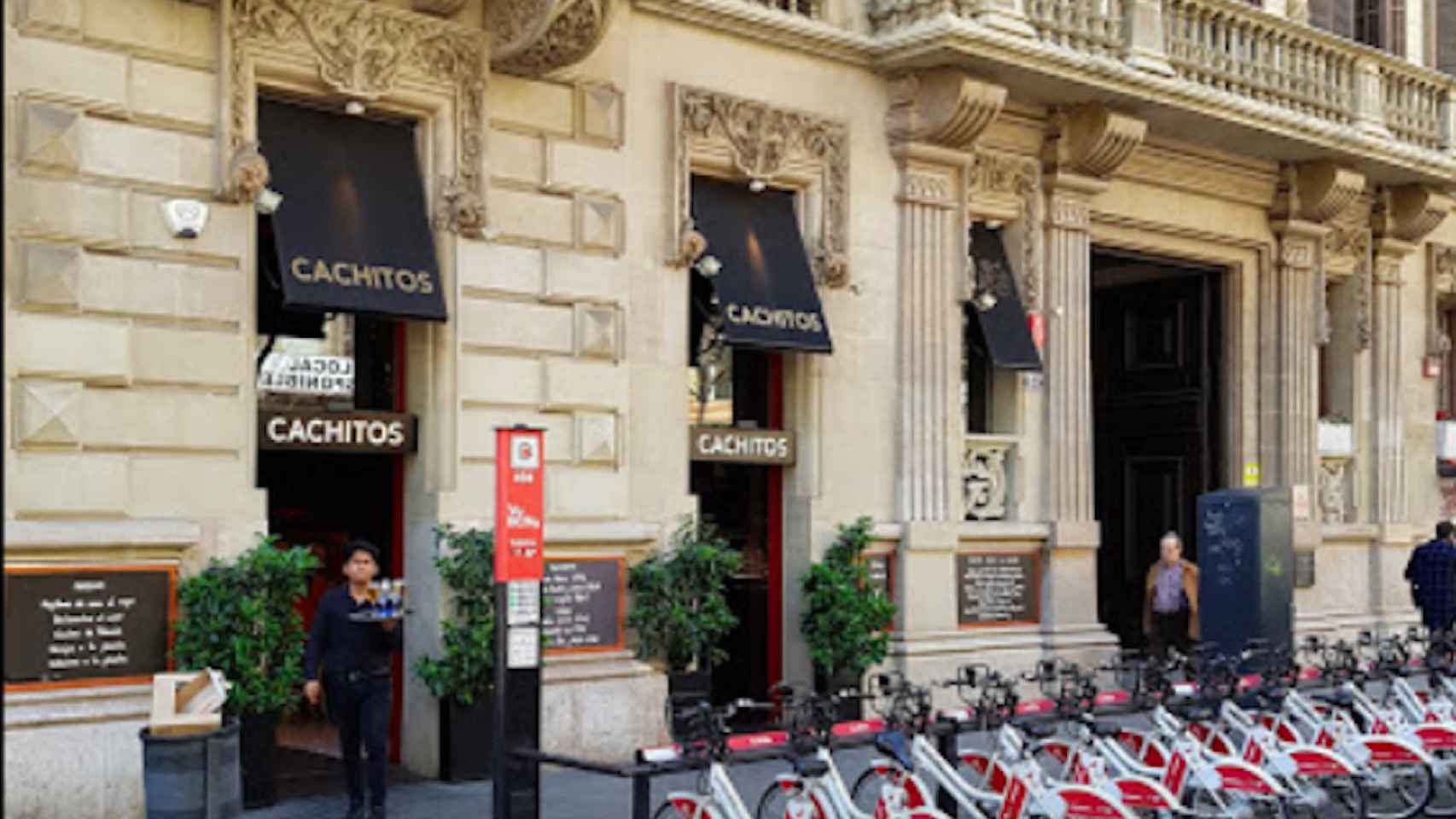 Fachada del restaurante Cachitos de la Rambla de Catalunya de Barcelona / GOOGLE MAPS