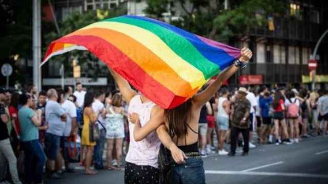 europapress 2240463 manifestacion pride barcelona con motivo del orgullo lgtbi 4 800x450_570x340