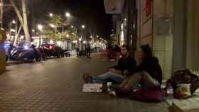 Una mujer sintecho en una calle de Barcelona / Danciu Lagarder- ARCHIVO