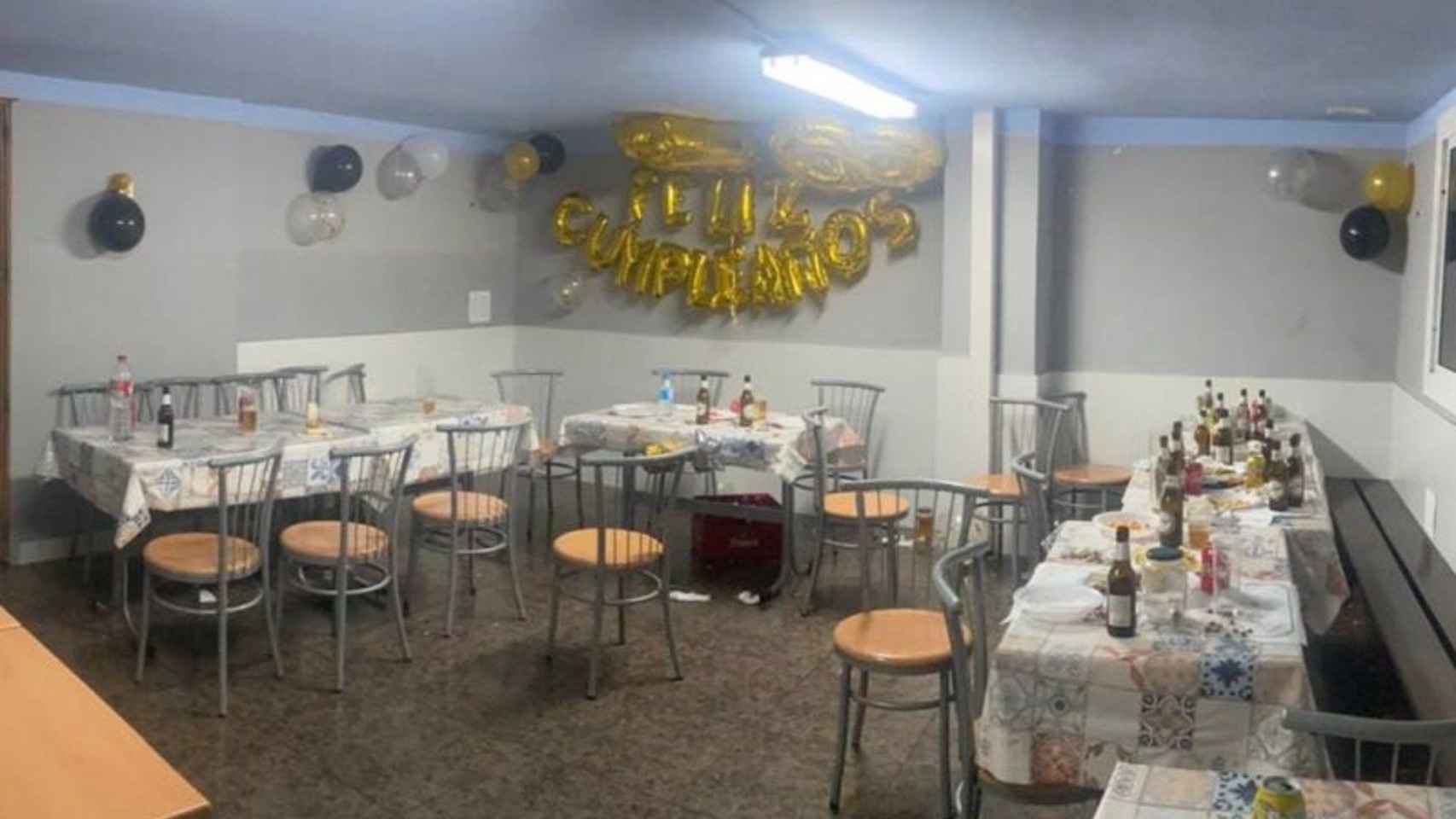 Local de la fiesta ilegal desmantelada en Badalona