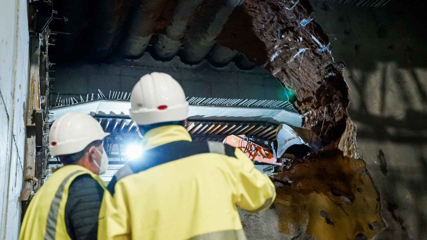 El nuevo túnel viario de Glòries, por fin conectado: las obras encaran la recta final / AYUNTAMIENTO DE BARCELONA