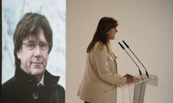 La candidata de JxCat a las elecciones, Laura Borràs en el primer acto de campaña/ EUROPA PRESS - JOAN MATEU