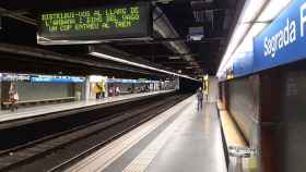 La estación de metro de TMB de Sagrada Família anuncia una medida para frenar el coronavirus / TMB