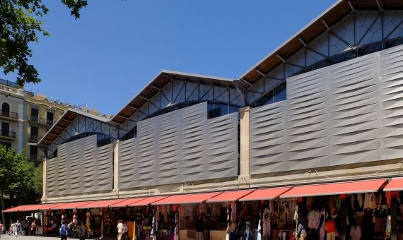 Exterior del mercat del Ninot / AYUNTAMIENTO DE BARCELONA
