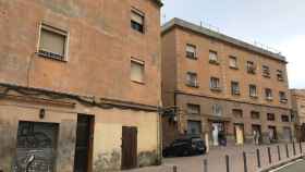 Dos de los bloques de pisos comprados en Horta / AYUNTAMIENTO DE BARCELONA